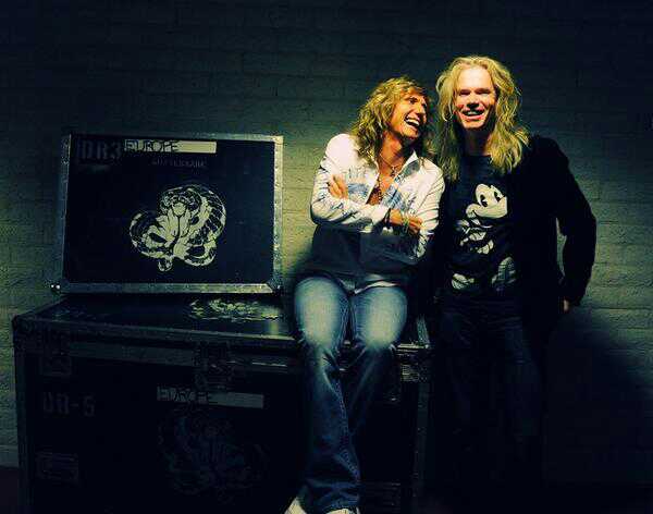 David Coverdale & Adrian Vandenberg (2011)