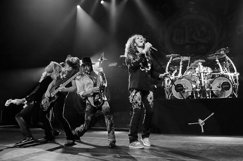 Whitesnake (2016)