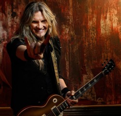 Joel Hoekstra